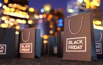 Black Friday-Gewinnspiele & Umfragen